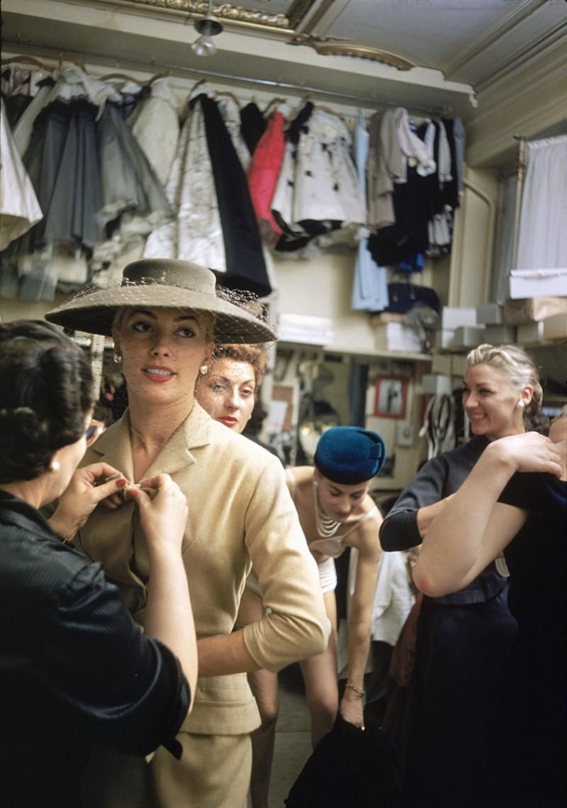 Mark Shaw Mark Shaw Backstage Balmain Beige Suit 1954