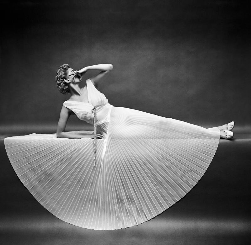 Mark Shaw Mark Shaw Vanity Fair Pleated Reclining Half Circle Circa 1955