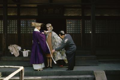 Mark Shaw Mark Shaw Tiger Morse and Buddhist Priest Kyoto 1962