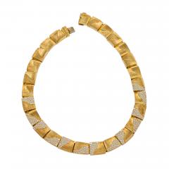 Henry Dunay - American Gold Necklace with diamonds by Henry Dunay