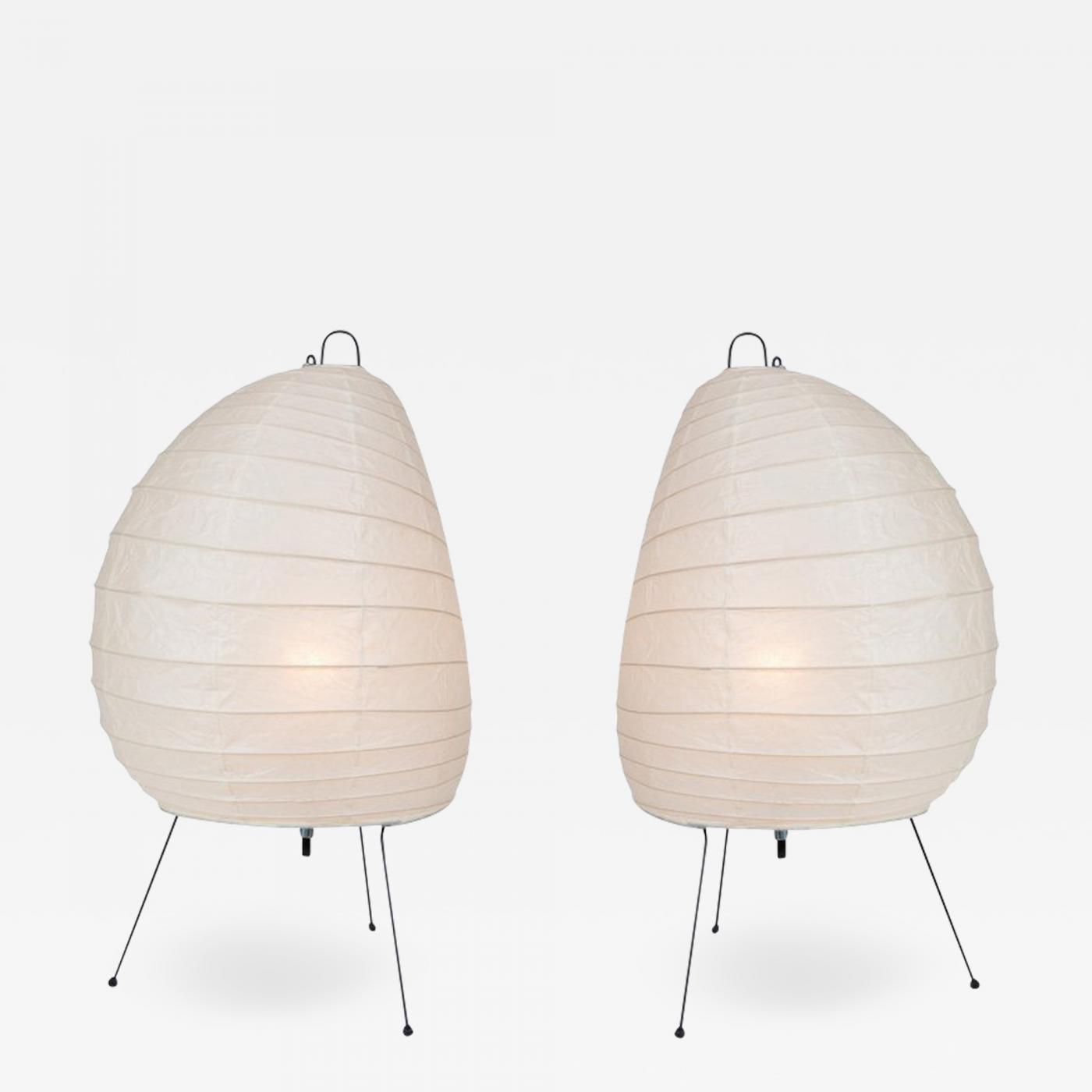 Isamu Noguchi - Pair of Akari Model 1N Light Sculptures by Isamu