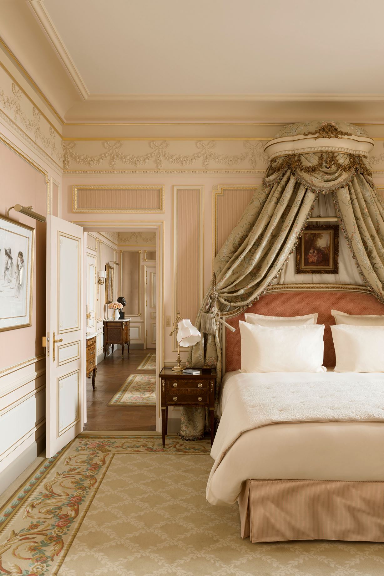 The Paris Ritz Hotel On The Place Vendome Reopens - Pursuitist